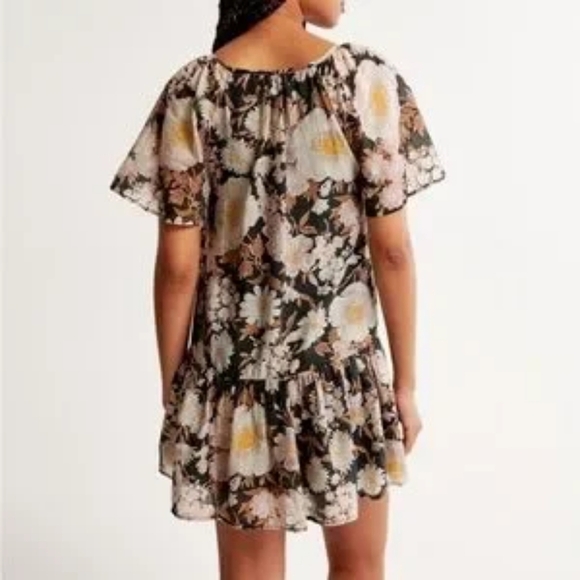 Abercrombie & Fitch Floral Mini Dress Petite Small NWT Soft Girl Romantic - Picture 8 of 11